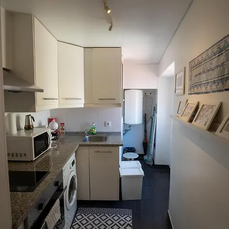 Great In Historical Center * Lisbon